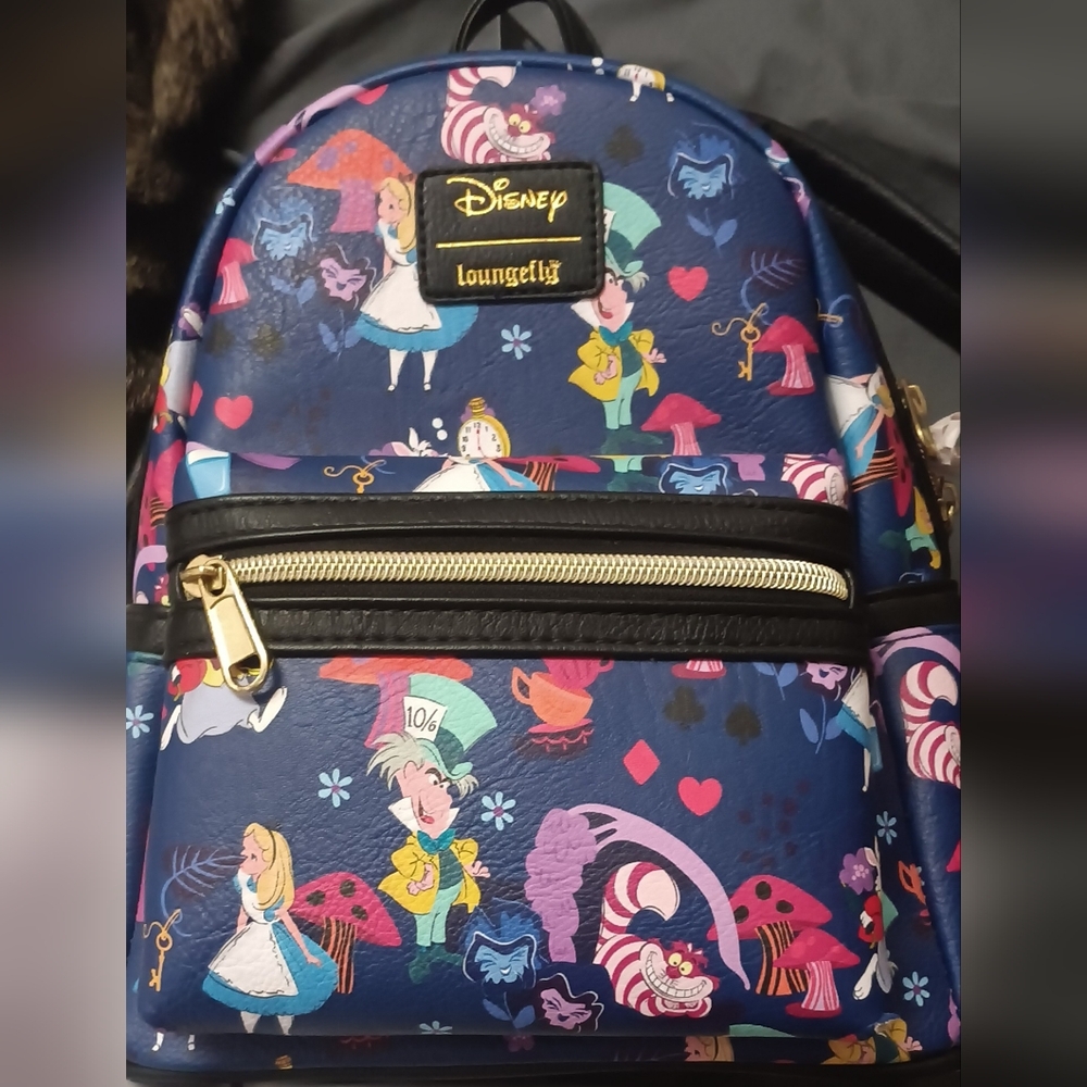Loungefly alice in wonderland rare mini backpack